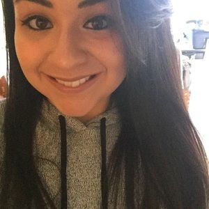 Meet your Posher, Erica